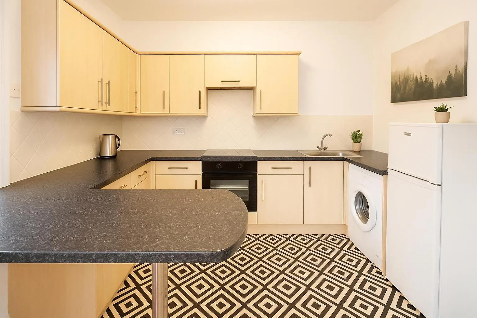Space For Groups, 10 Mins From Queen St! Кардифф